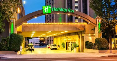 Nighttime photo of the Holiday Inn, Burbank, CA.