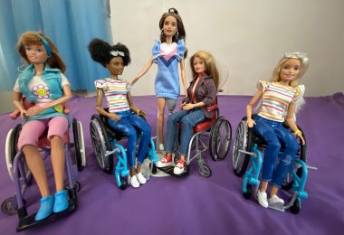 Wheelchair Barbie and Becky, dolls with disabilities review and comparison.